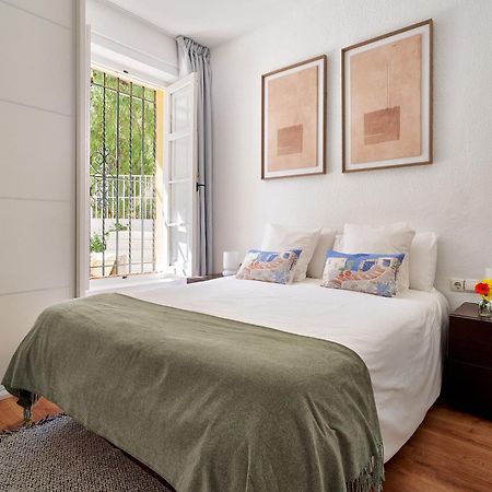 Villa Rosita Suites En Playa De La Malagueta Con Terraza 马拉加 外观 照片