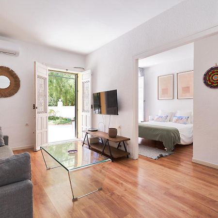 Villa Rosita Suites En Playa De La Malagueta Con Terraza 马拉加 外观 照片