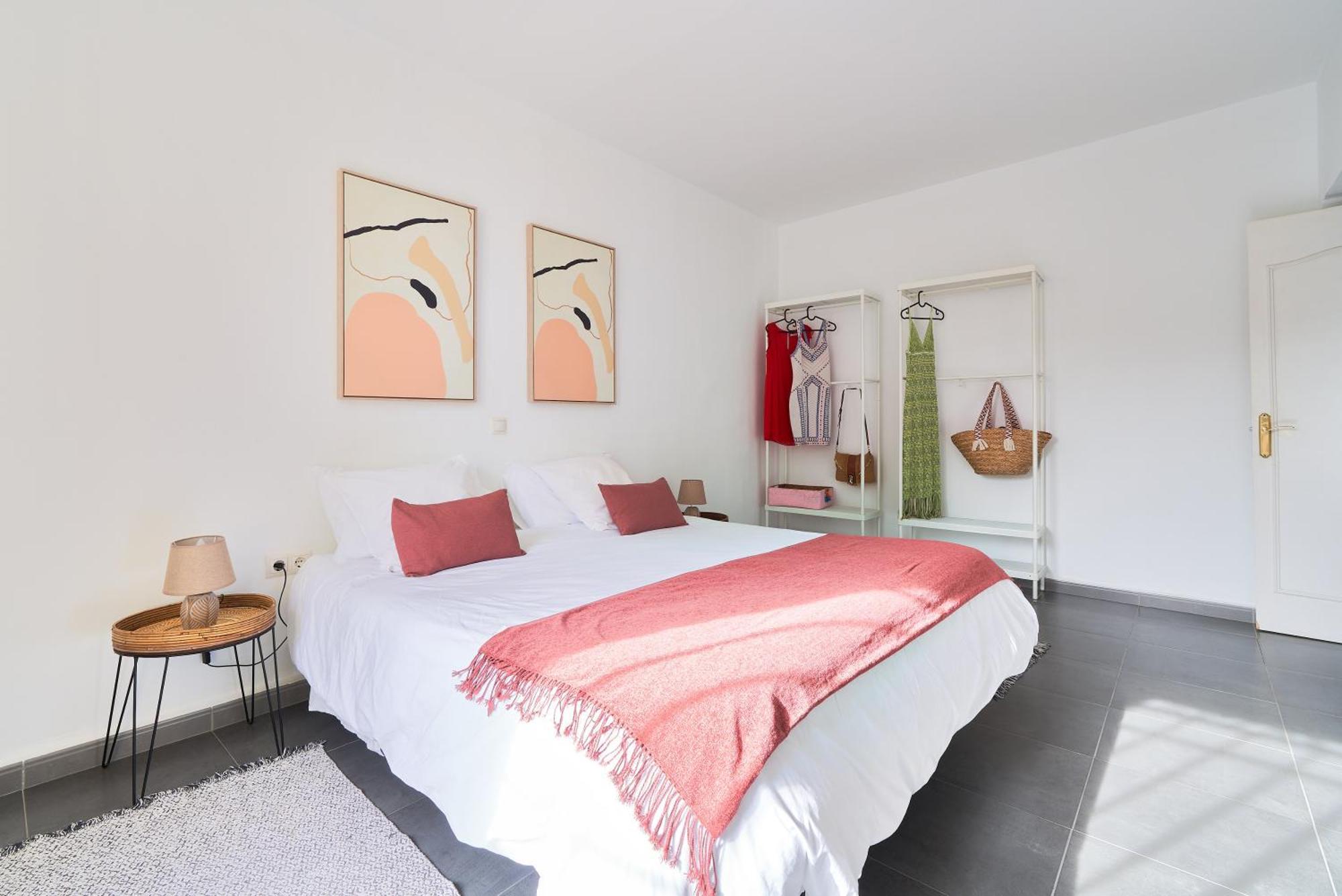 Villa Rosita Suites En Playa De La Malagueta Con Terraza 马拉加 外观 照片